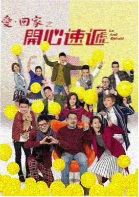 阅读空间里的木质长桌与台灯